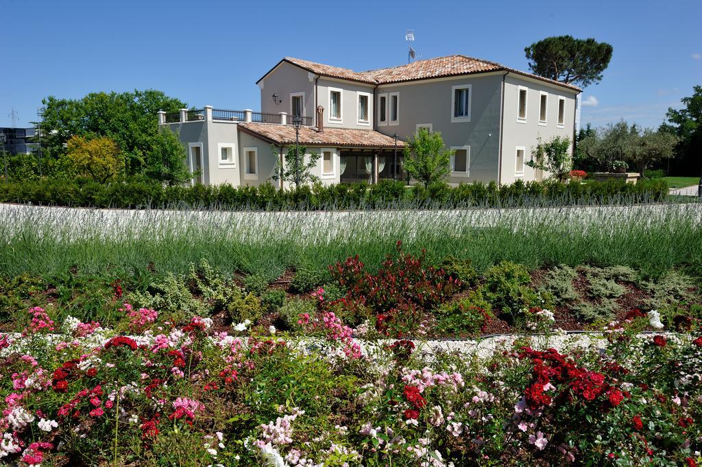 Hotel San Giovanni Relais San Giovanni In Marignano Exteriér fotografie